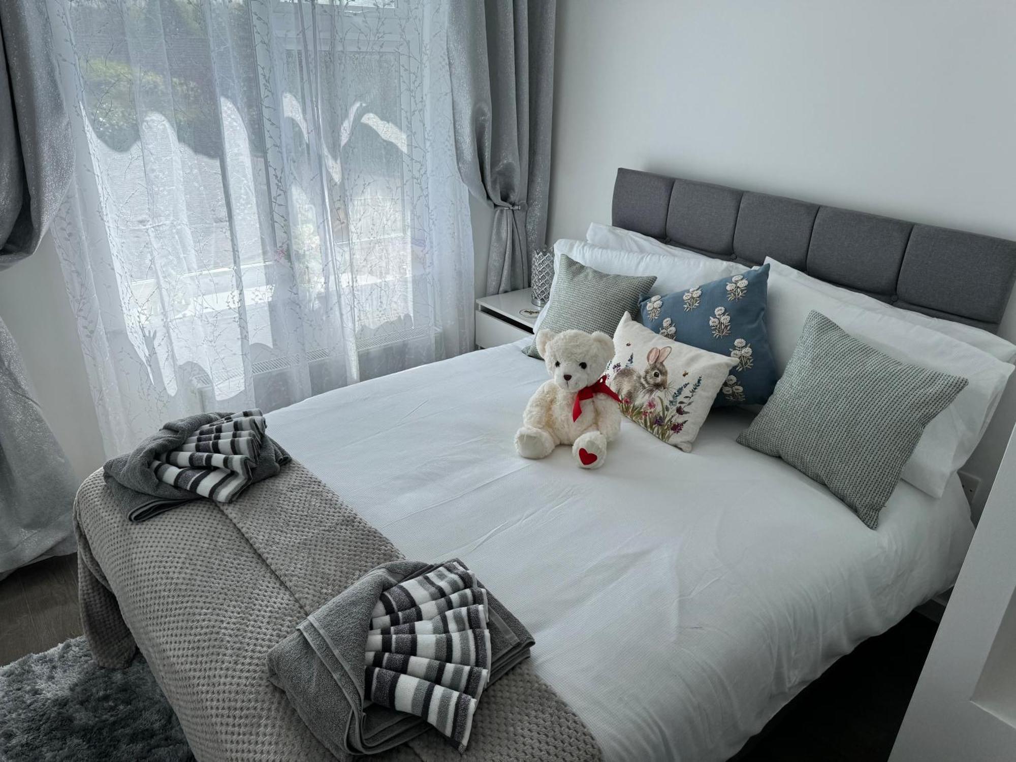 Modern 3-bed Hideaway Near Westgate With Parking Holiday home Canterbury