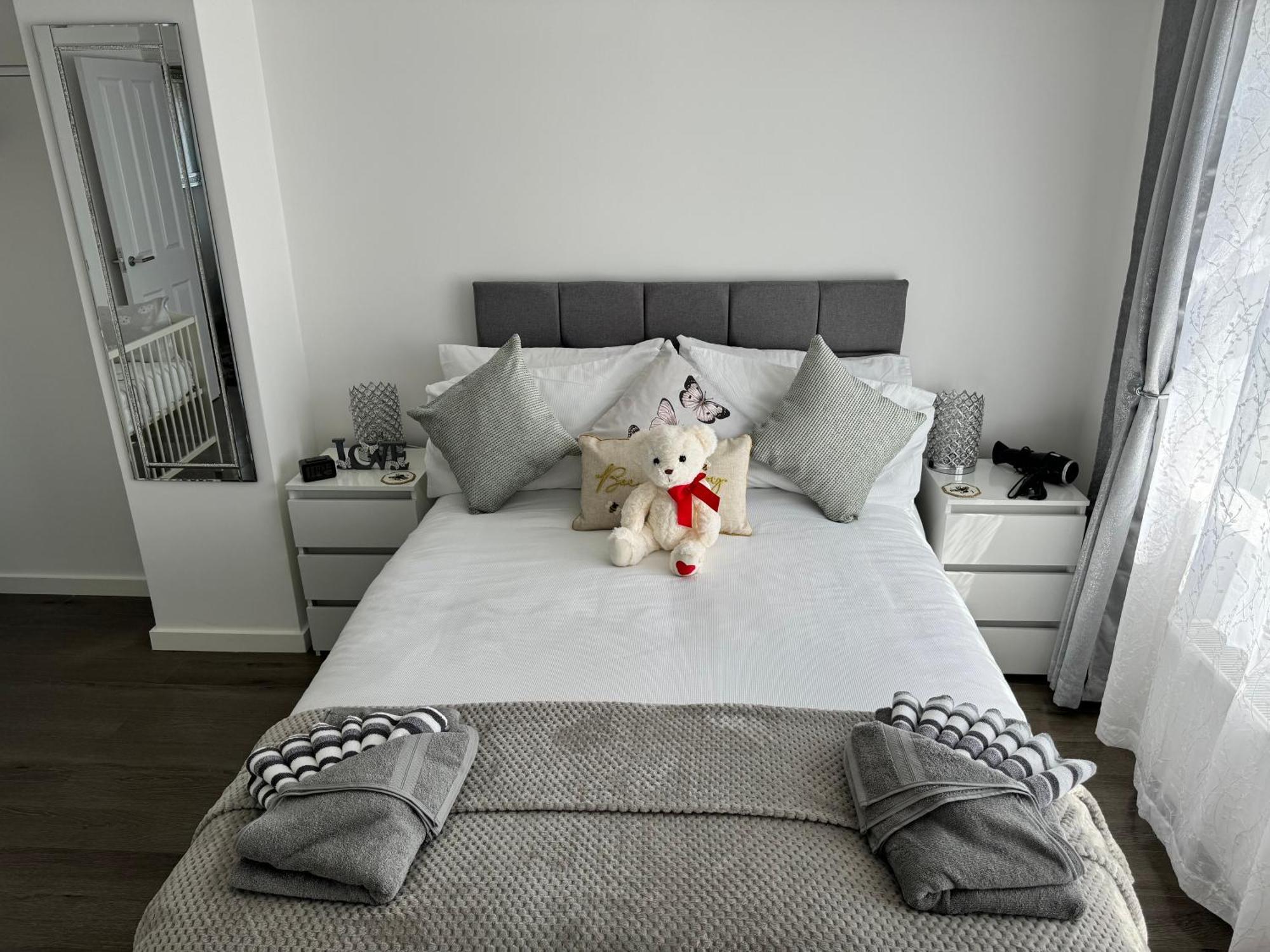 Modern 3-bed Hideaway Near Westgate With Parking Holiday home Canterbury